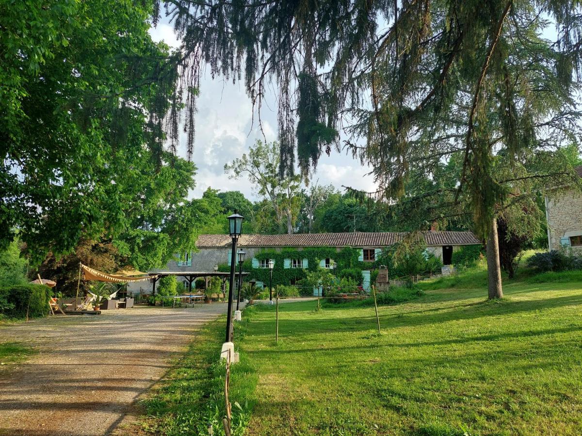 مبيت وإفطار Le Puy Moulin De Monpoisson المظهر الخارجي الصورة